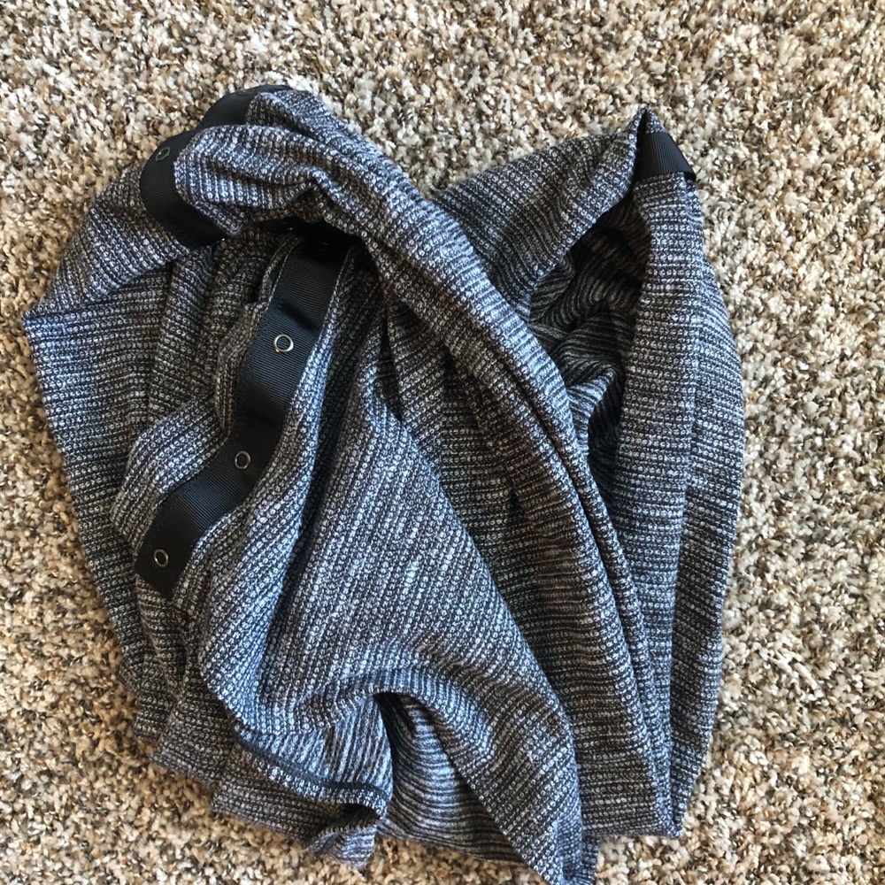 Lululemon Vinyasa Scarf